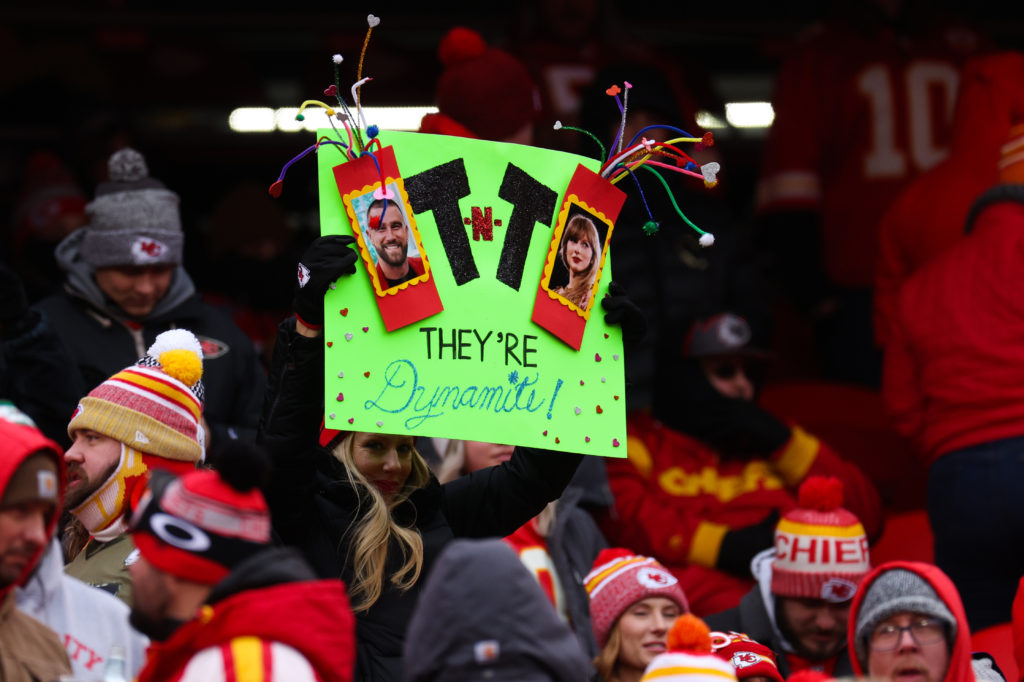 Travis Kelce and Taylor Swift ring in the new year with passionate-filled PDA