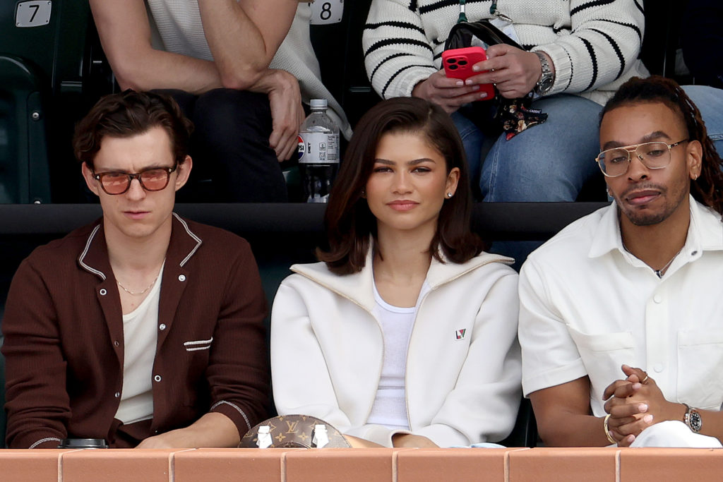 Tom Holland and Zendaya's Paribas Open singalong has fans begging them to tie the knot